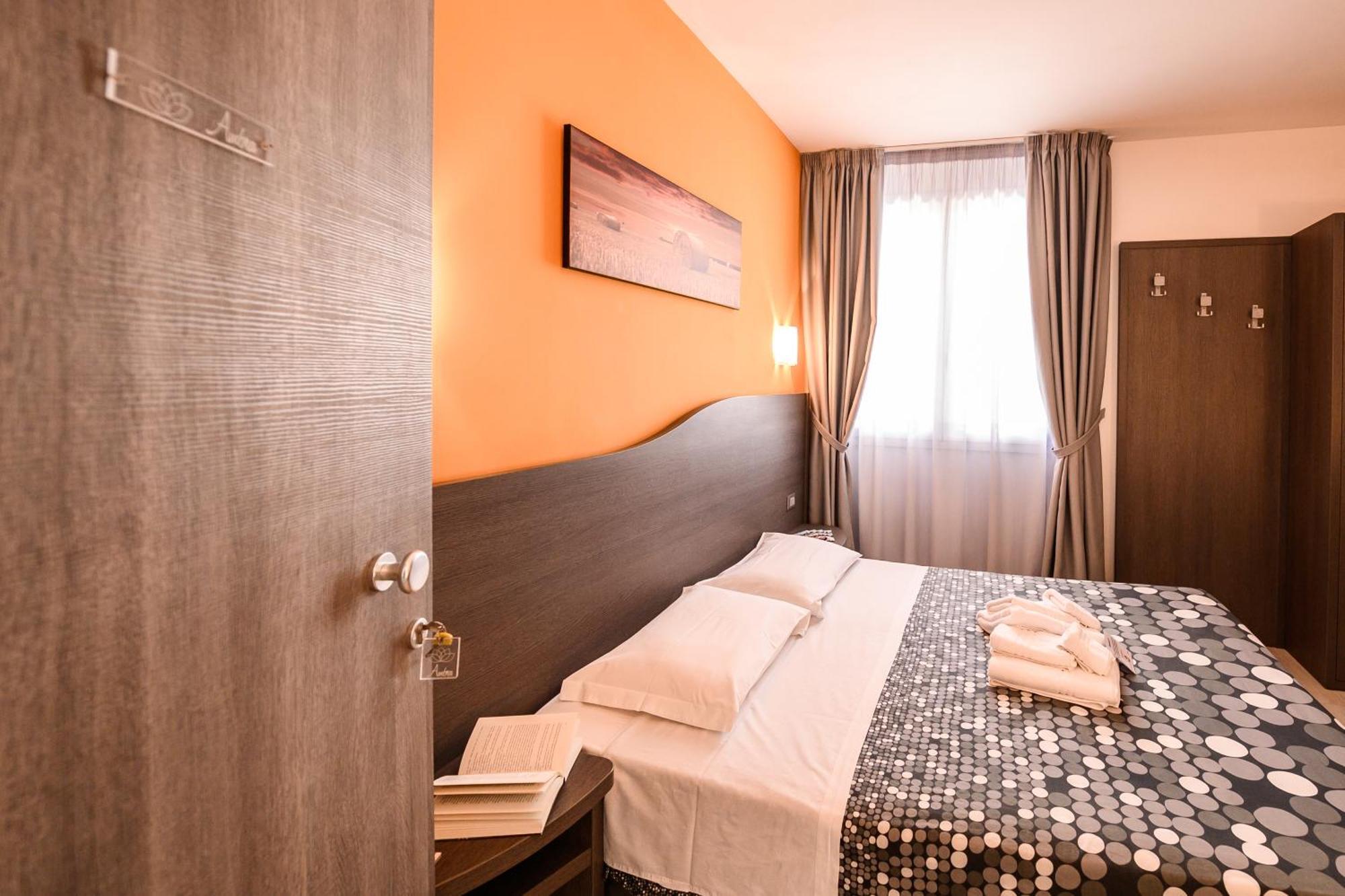 Hotel Rainbow Resort مارسالا المظهر الخارجي الصورة
