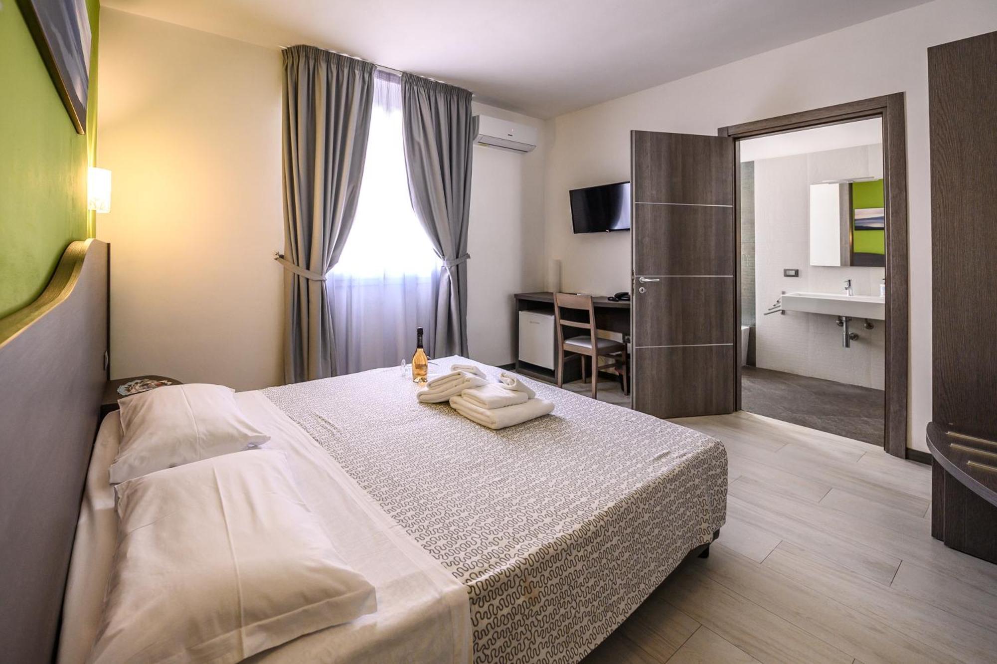 Hotel Rainbow Resort مارسالا المظهر الخارجي الصورة
