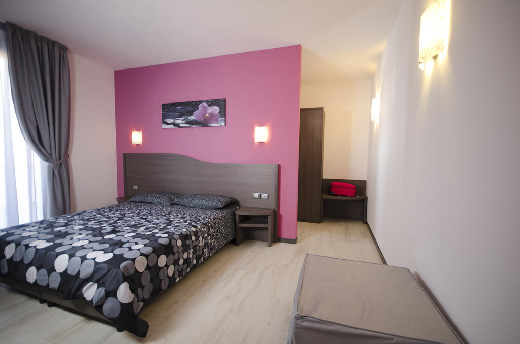 Hotel Rainbow Resort مارسالا الغرفة الصورة