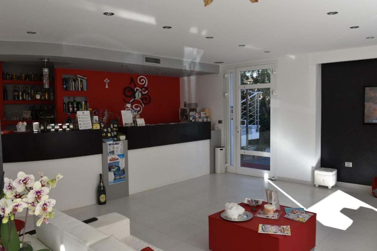 Hotel Rainbow Resort مارسالا المظهر الخارجي الصورة