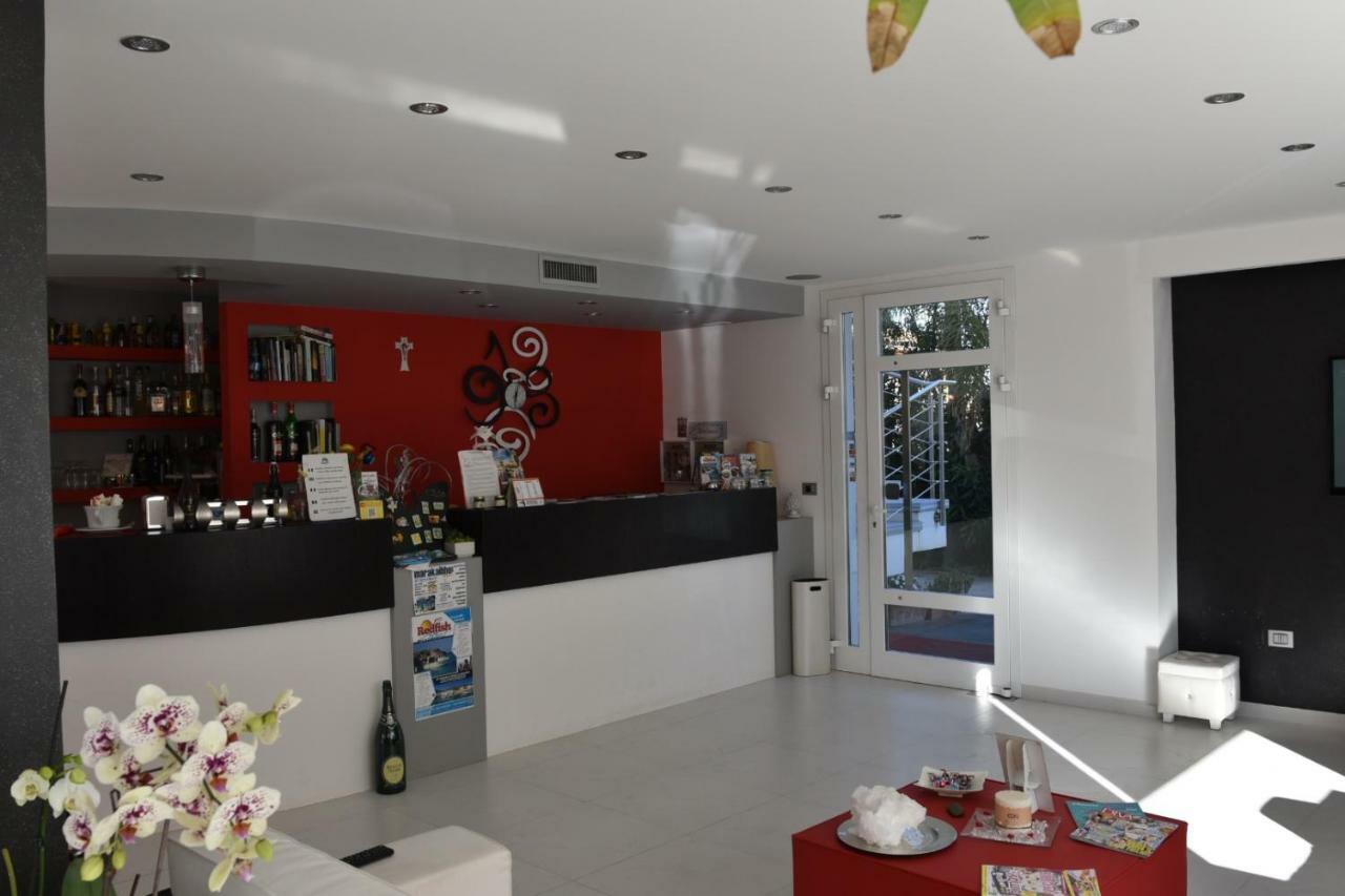 Hotel Rainbow Resort مارسالا المظهر الخارجي الصورة